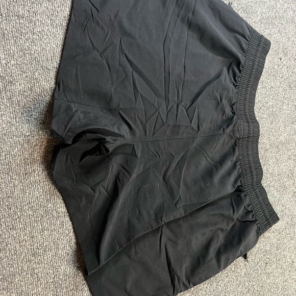 ACG Nike shorts new with tags black XL woman’s zipper pockets - Picture 6 of 6